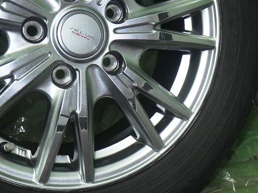 566165001　　クリックすると、もっと大きい画像を表示