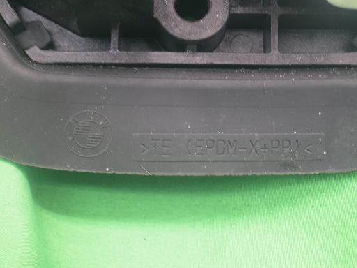 556987003　　クリックすると、もっと大きい画像を表示