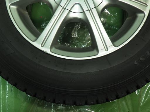 560579001　　クリックすると、もっと大きい画像を表示