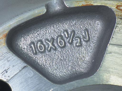 564829001　　クリックすると、もっと大きい画像を表示