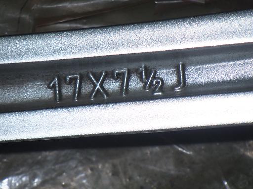 565339001　　クリックすると、もっと大きい画像を表示