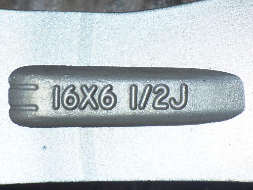 565467001　　クリックすると、もっと大きい画像を表示