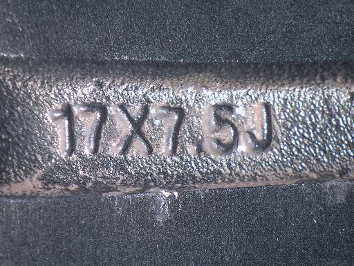 565628001　　クリックすると、もっと大きい画像を表示