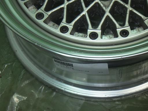 565703001　　クリックすると、もっと大きい画像を表示