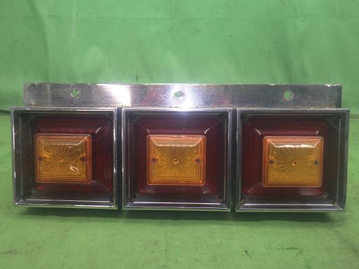 565798005　　クリックすると、もっと大きい画像を表示