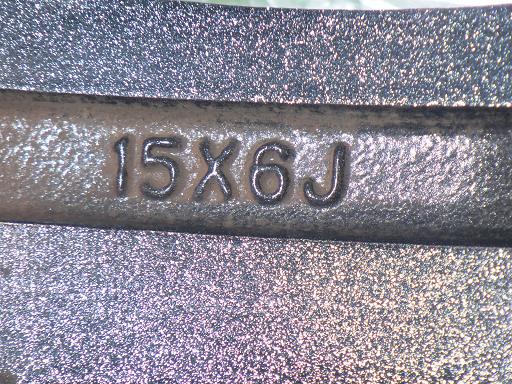 565804001　　クリックすると、もっと大きい画像を表示