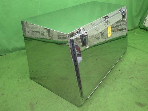 566128002　　クリックすると、もっと大きい画像を表示