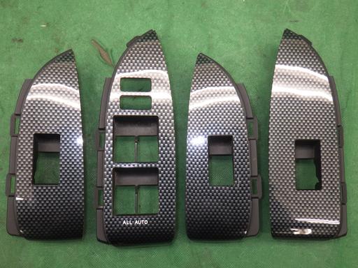 505713008　　クリックすると、もっと大きい画像を表示