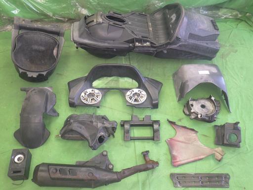 554628001　　クリックすると、もっと大きい画像を表示