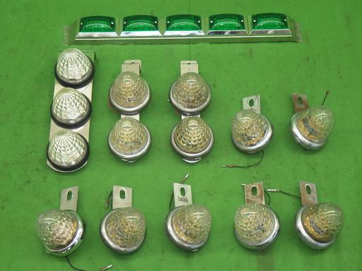 561674001　　クリックすると、もっと大きい画像を表示