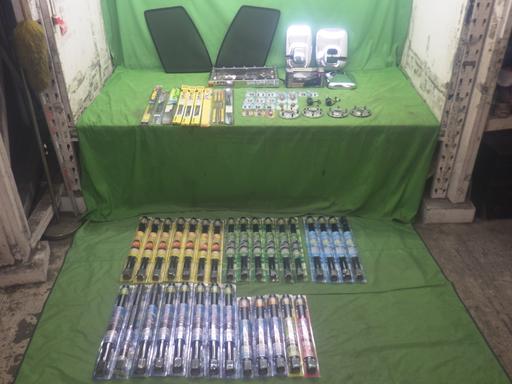 564219001　　クリックすると、もっと大きい画像を表示