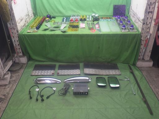 564227001　　クリックすると、もっと大きい画像を表示