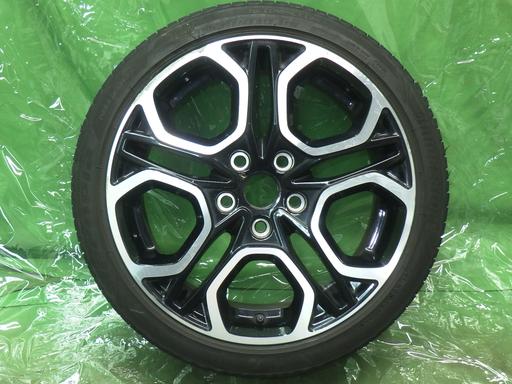 564454004　　クリックすると、もっと大きい画像を表示