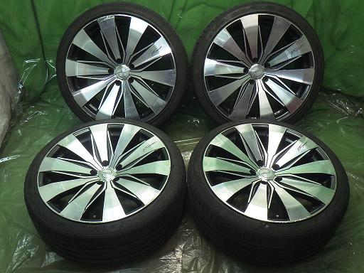 565961001　　クリックすると、もっと大きい画像を表示