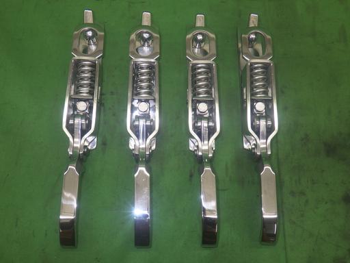 566338002　　クリックすると、もっと大きい画像を表示