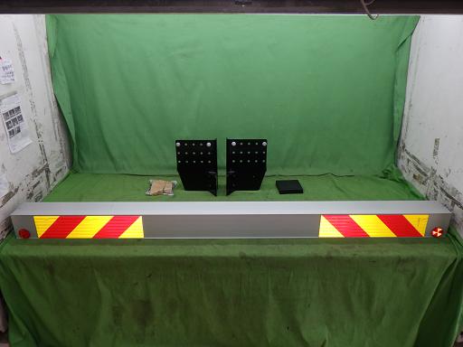 566389003　　クリックすると、もっと大きい画像を表示