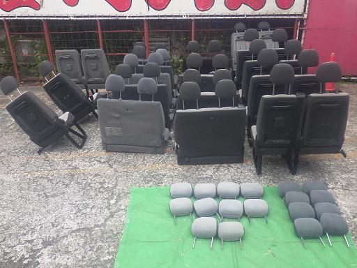 564828001　　クリックすると、もっと大きい画像を表示