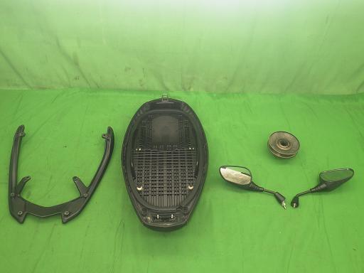 558064002　　クリックすると、もっと大きい画像を表示