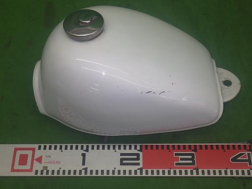 563796003　　クリックすると、もっと大きい画像を表示