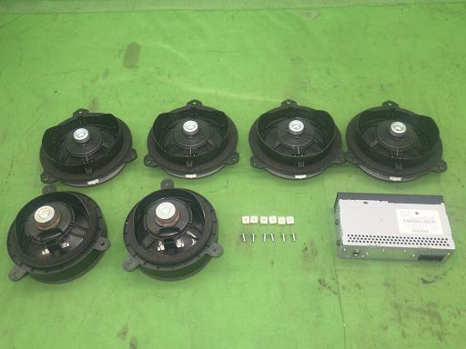 563807002　　クリックすると、もっと大きい画像を表示