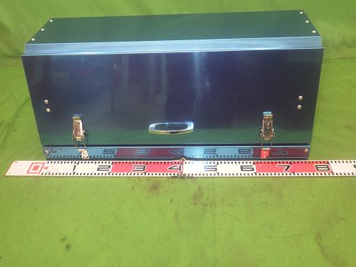 564208002　　クリックすると、もっと大きい画像を表示