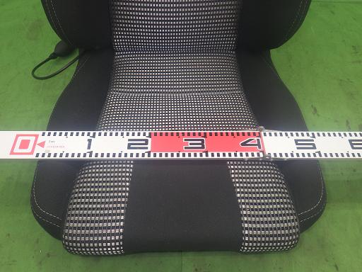 564376002　　クリックすると、もっと大きい画像を表示