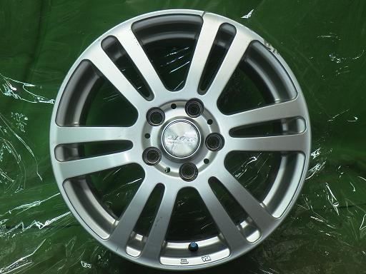 564644001　　クリックすると、もっと大きい画像を表示