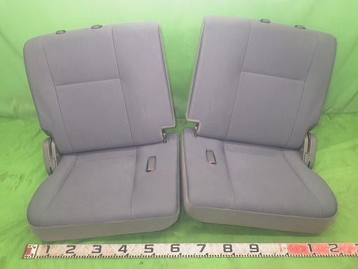 563204001　　クリックすると、もっと大きい画像を表示