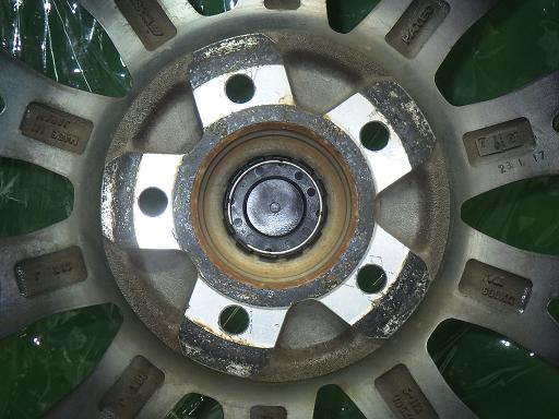 563593001　　クリックすると、もっと大きい画像を表示