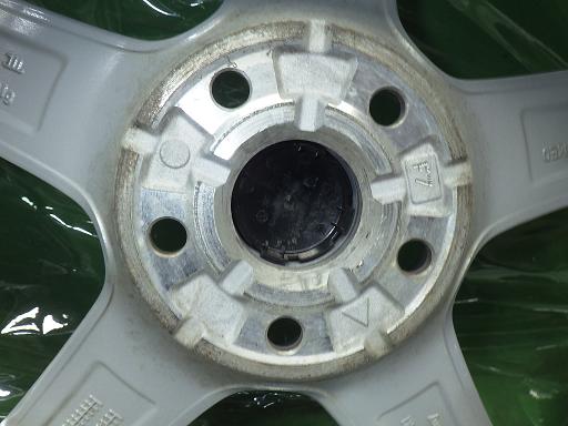 564038001　　クリックすると、もっと大きい画像を表示