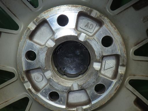 564089001　　クリックすると、もっと大きい画像を表示