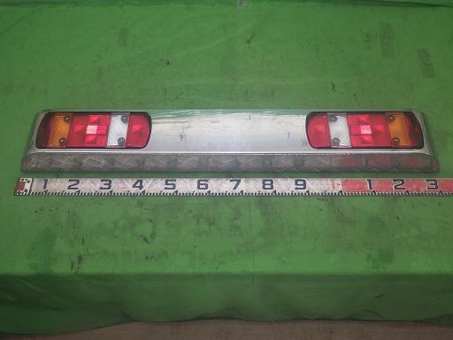 564221001　　クリックすると、もっと大きい画像を表示