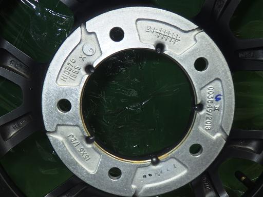 564383001　　クリックすると、もっと大きい画像を表示