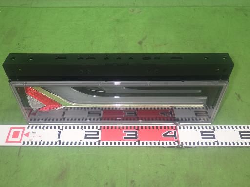 564585001　　クリックすると、もっと大きい画像を表示