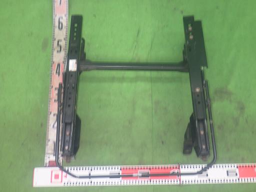 565481006　　クリックすると、もっと大きい画像を表示