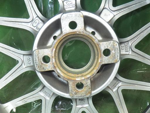 565850001　　クリックすると、もっと大きい画像を表示