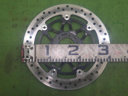 566017001　　クリックすると、もっと大きい画像を表示