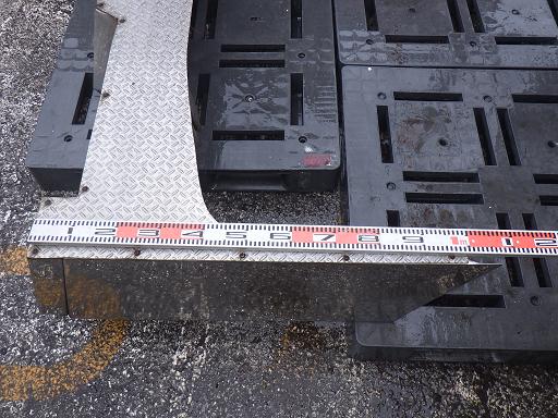 566054002　　クリックすると、もっと大きい画像を表示