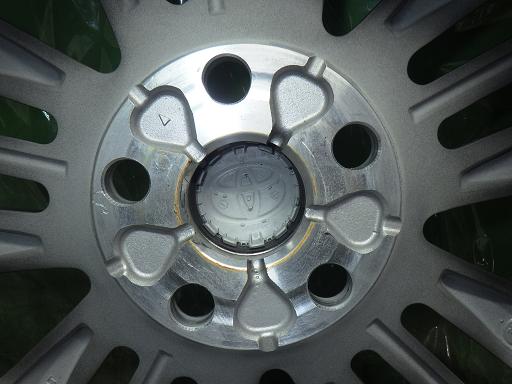 566132001　　クリックすると、もっと大きい画像を表示