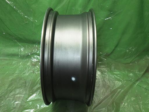 561746004　　クリックすると、もっと大きい画像を表示