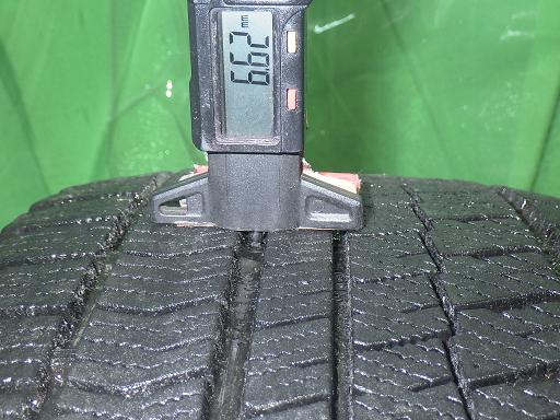 563577001　　クリックすると、もっと大きい画像を表示