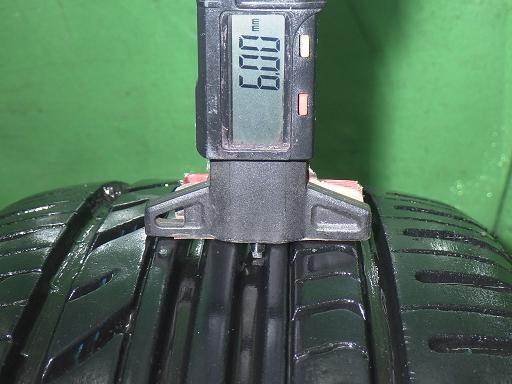 563587001　　クリックすると、もっと大きい画像を表示