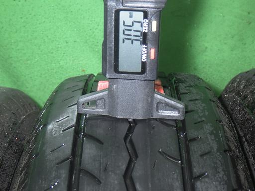 564896001　　クリックすると、もっと大きい画像を表示