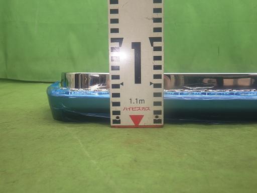 565216008　　クリックすると、もっと大きい画像を表示