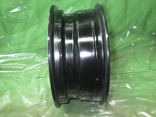 565774002　　クリックすると、もっと大きい画像を表示