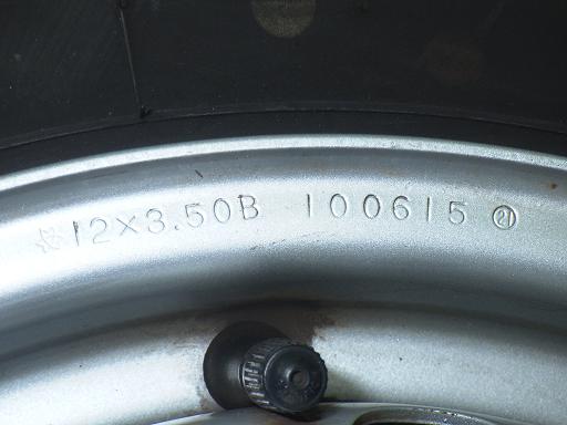 565815007　　クリックすると、もっと大きい画像を表示