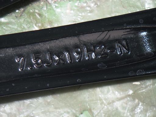 565929001　　クリックすると、もっと大きい画像を表示