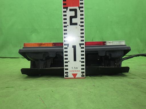 566147002　　クリックすると、もっと大きい画像を表示