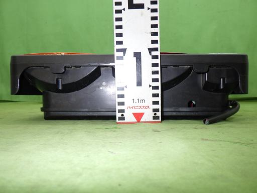 566414003　　クリックすると、もっと大きい画像を表示