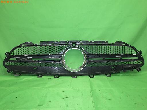 555814002　　クリックすると、もっと大きい画像を表示